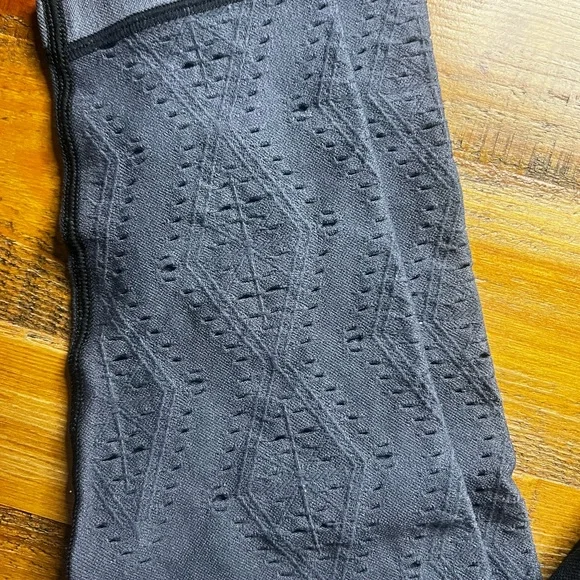 Pink Ombré Legging - Picture 6 of 6